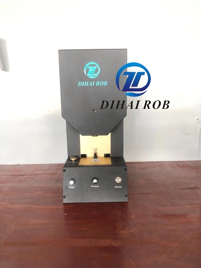 電子煙自動化智能設備半自動旋蓋機Semi-Automatic Cover Screwing Machine..